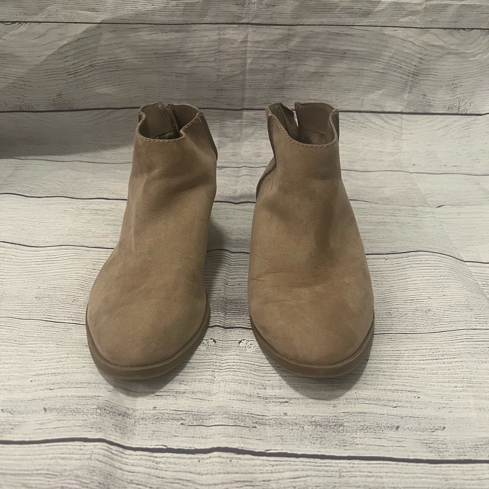 Universal Thread Ankle Boots (Loc #3)